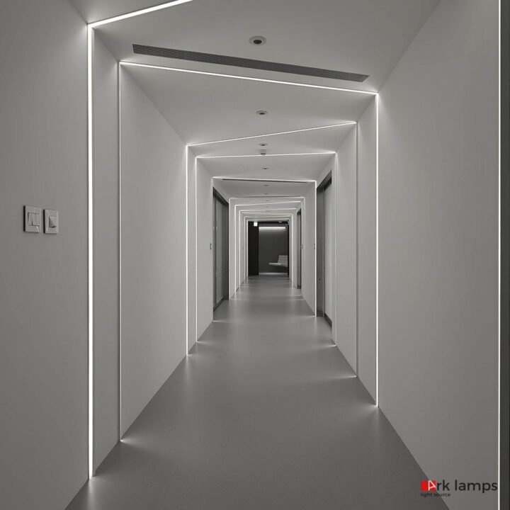 Perfil LED Sobrepor 2×2cm — foto 9